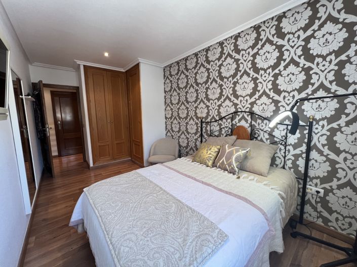 Image No.27-6 Bed Villa for sale