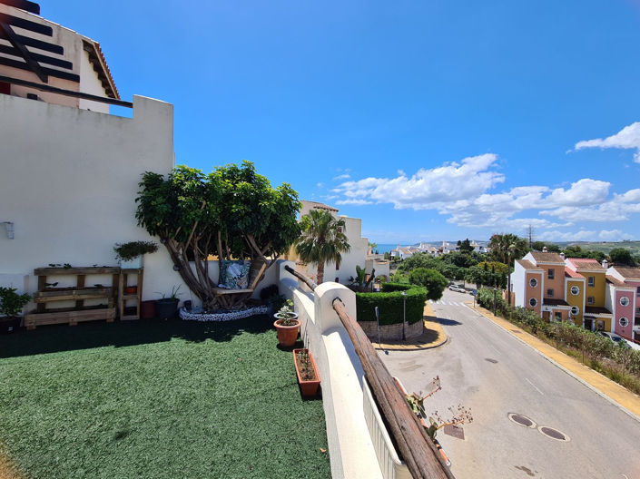 Image No.9-2 Bed Villa for sale