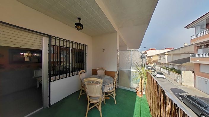 Image No.27-3 Bed Apartment for sale
