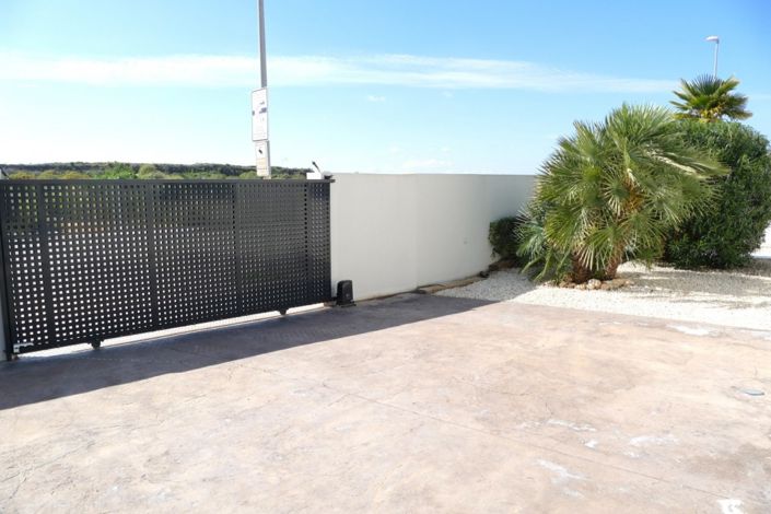 Image No.20-4 Bed Villa for sale