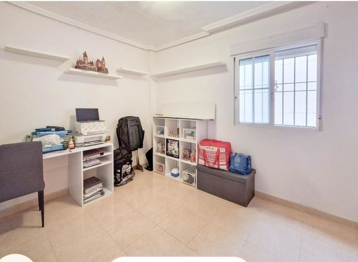 Image No.16-Appartement de 2 chambres à vendre à Orihuela Costa