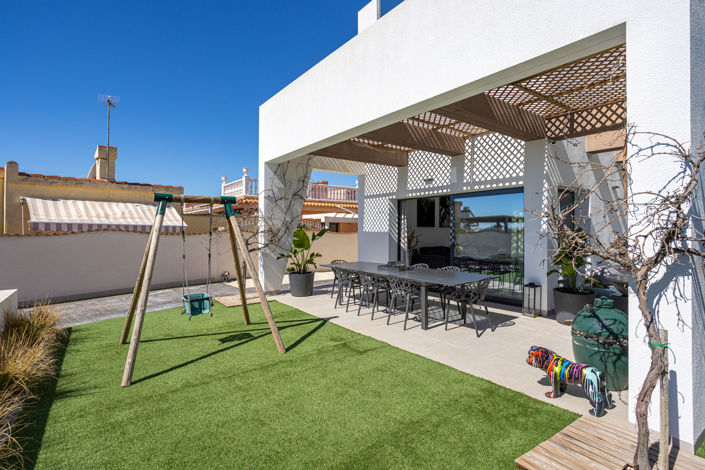 Image No.4-4 Bed Villa for sale