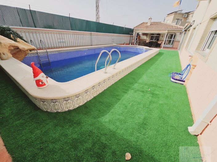 Image No.10-5 Bed Villa for sale