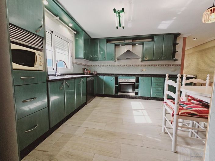 Image No.20-5 Bed Villa for sale