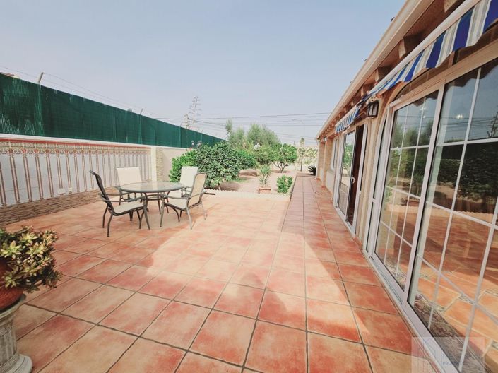 Image No.6-5 Bed Villa for sale