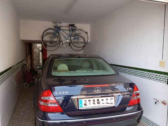 Image No.26-4 Bed Townhouse for sale