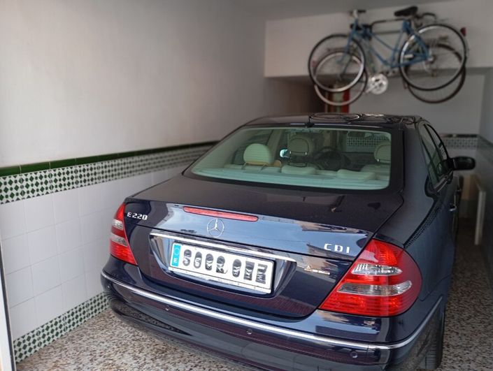 Image No.27-4 Bed Townhouse for sale