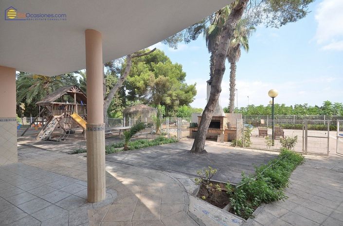 Image No.20-6 Bed Villa for sale
