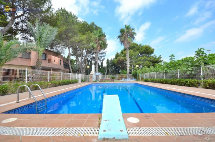 Image No.30-6 Bed Villa for sale