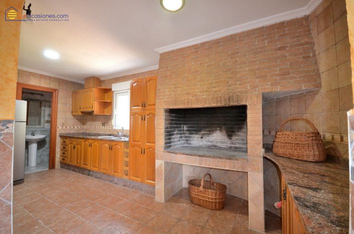 Image No.43-6 Bed Villa for sale