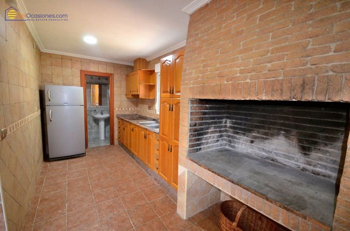 Image No.45-6 Bed Villa for sale