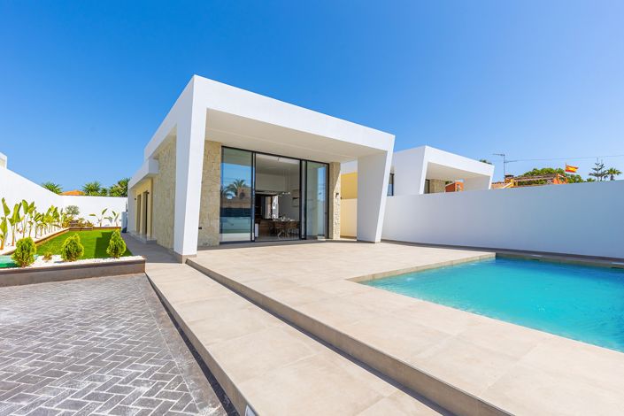 Image No.11-3 Bed Villa for sale