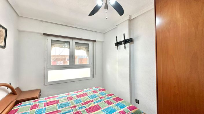Image No.18-3 Bed Apartment for sale