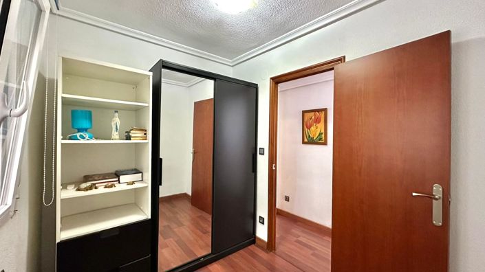 Image No.23-3 Bed Apartment for sale