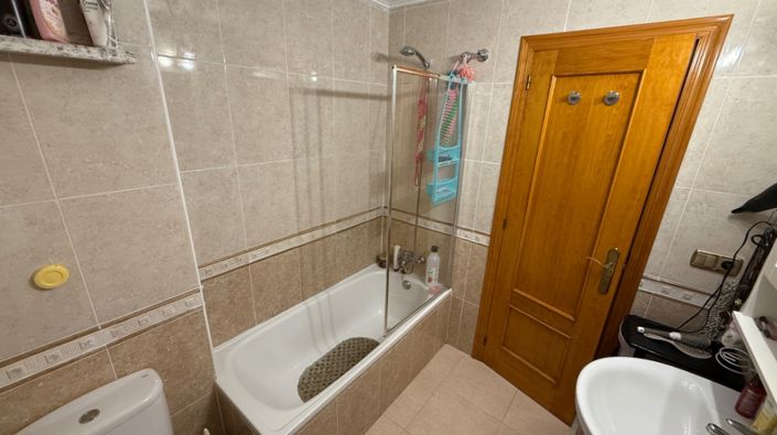 Image No.19-2 Bed Apartment for sale