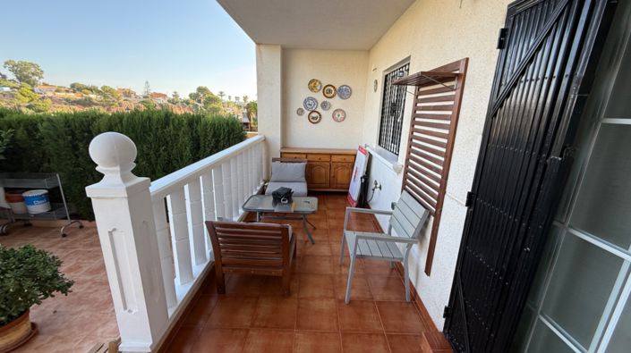 Image No.20-2 Bed Apartment for sale