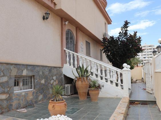 Image No.20-4 Bed Villa for sale