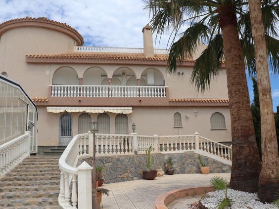 Image No.33-4 Bed Villa for sale