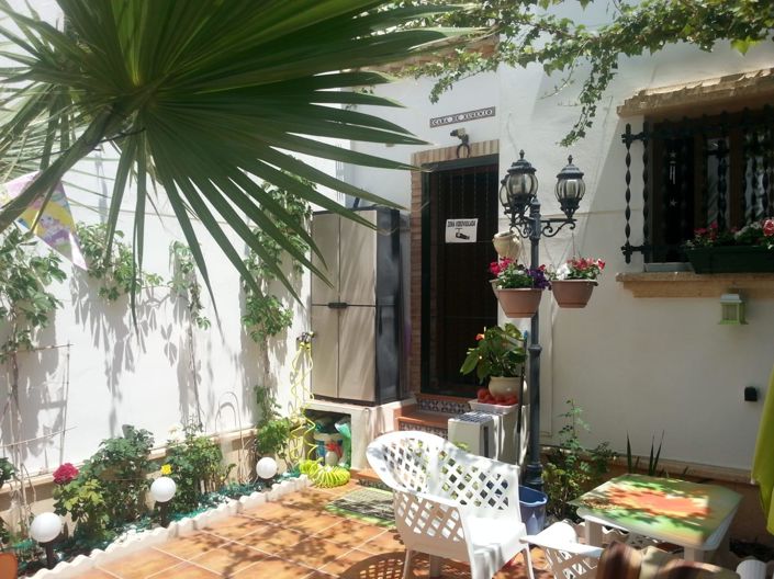 Image No.19-2 Bed Townhouse for sale