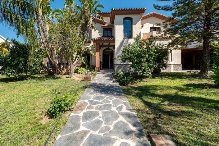 Image No.16-4 Bed Villa for sale