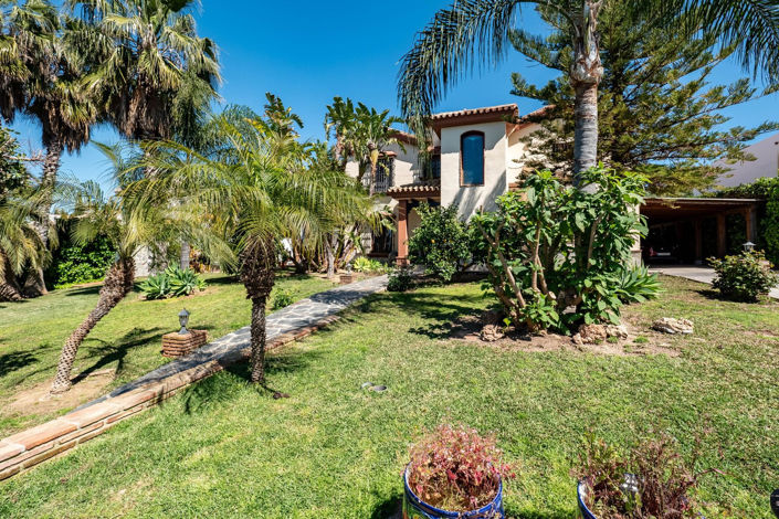Image No.24-4 Bed Villa for sale