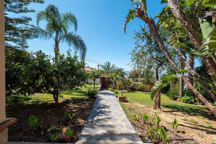Image No.26-4 Bed Villa for sale