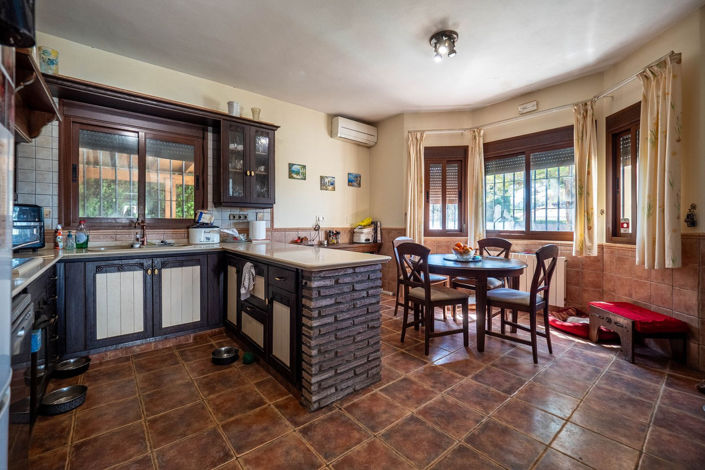 Image No.31-4 Bed Villa for sale