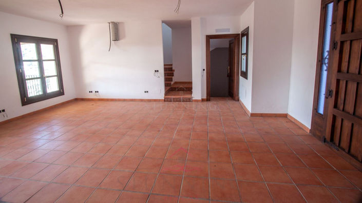 Image No.19-4 Bed Villa for sale