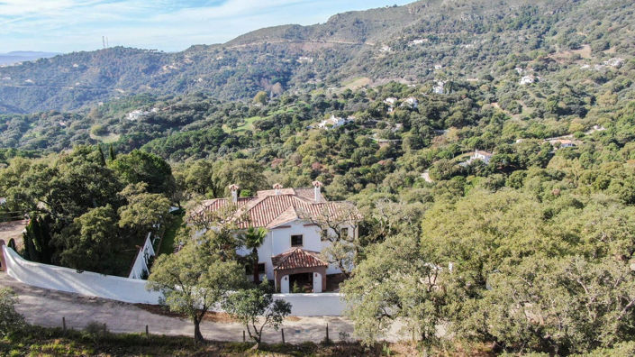 Image No.3-4 Bed Villa for sale