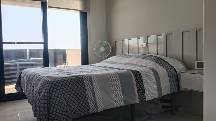 Image No.18-2 Bed House for sale