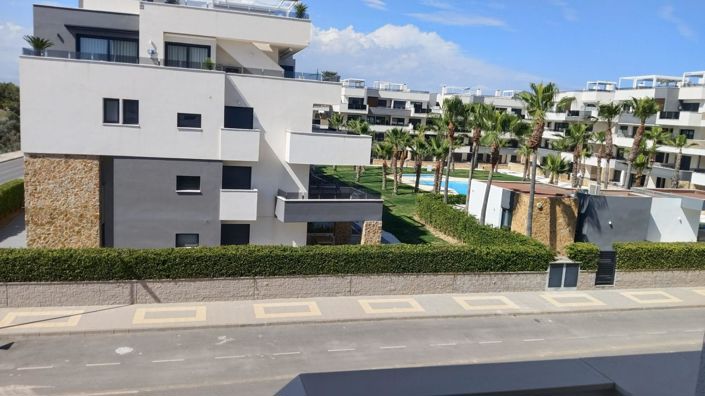 Image No.19-2 Bed House for sale
