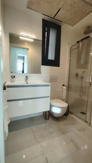 Image No.21-2 Bed House for sale