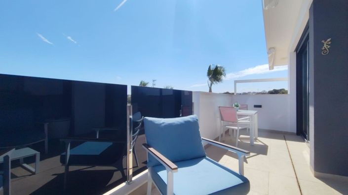 Image No.24-2 Bed House for sale