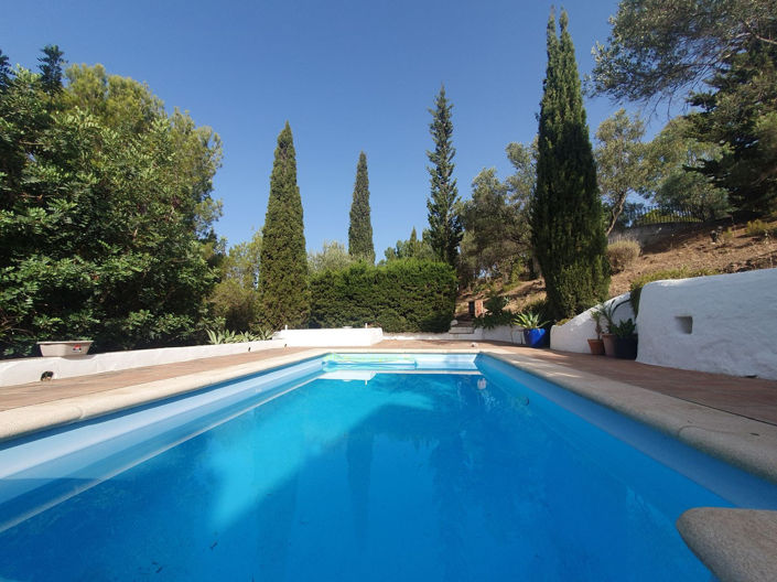 Image No.24-9 Bed Villa for sale