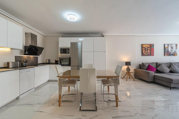 Image No.2-3 Bed Property for sale