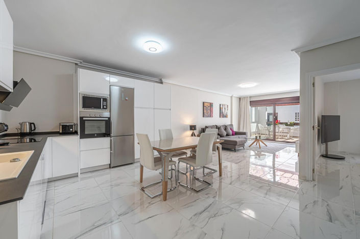 Image No.3-3 Bed Property for sale