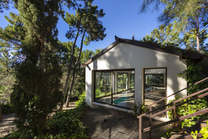 Image No.20-8 Bed Villa for sale