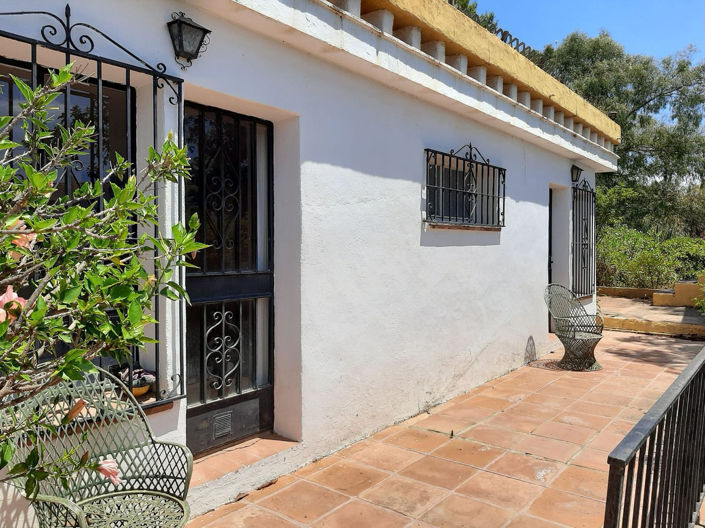 Image No.2-Villa de 4 chambres à vendre à Mijas