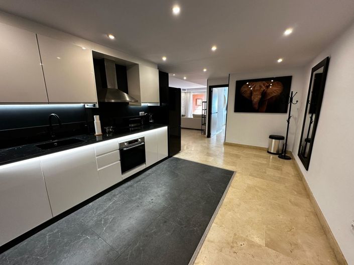 Image No.3-3 Bed House for sale