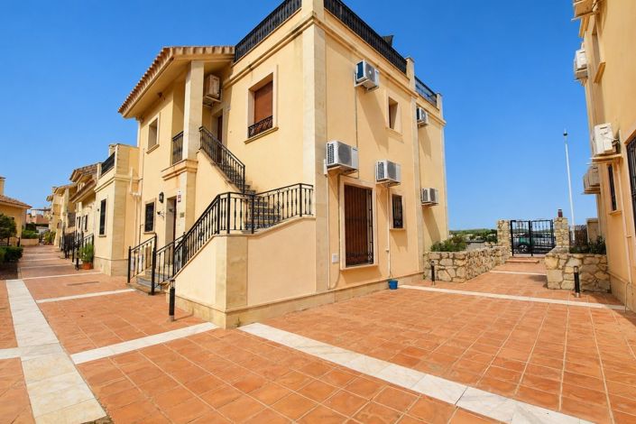 Image No.23-2 Bed Property for sale