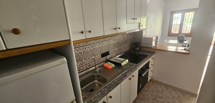 Image No.12-2 Bed Apartment for sale