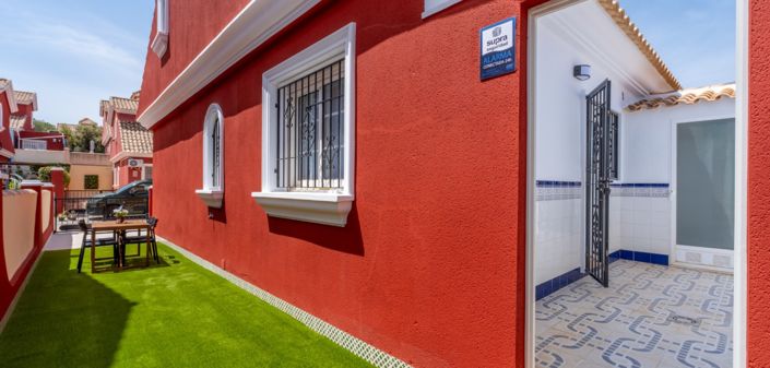 Image No.12-3 Bed Villa for sale