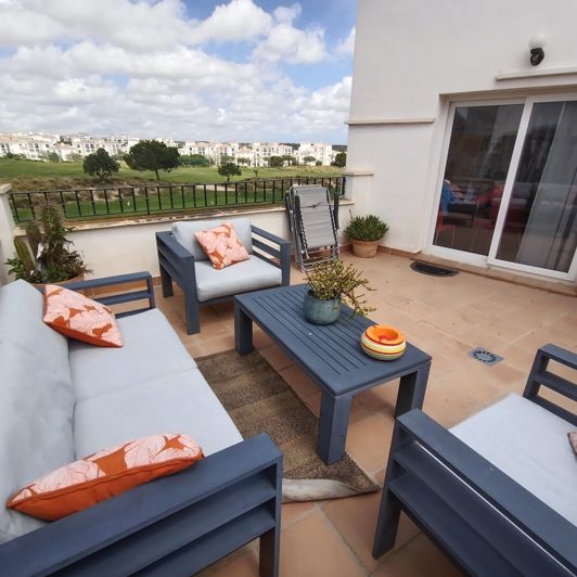 Image No.6-2 Bed House for sale