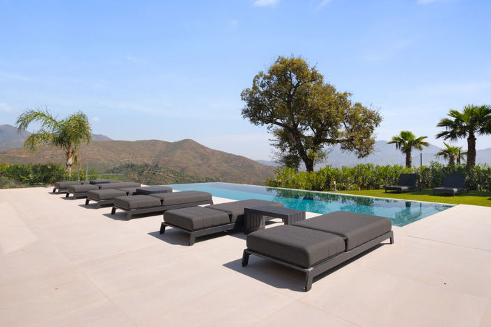 Image No.50-4 Bed Property for sale