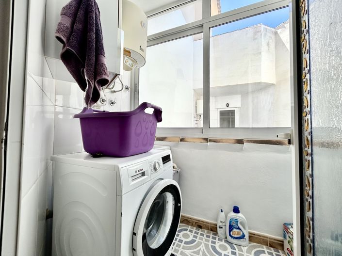 Image No.28-2 Bed Apartment for sale