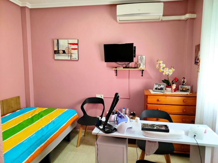 Image No.18-2 Bed Apartment for sale
