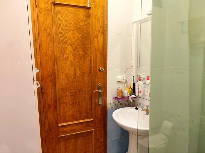 Image No.24-2 Bed Apartment for sale