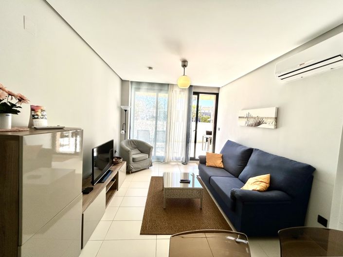 Image No.20-2 Bed Apartment for sale