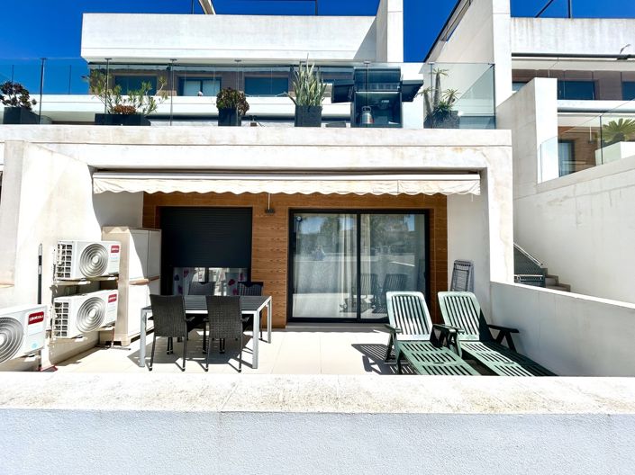 Image No.22-2 Bed Apartment for sale