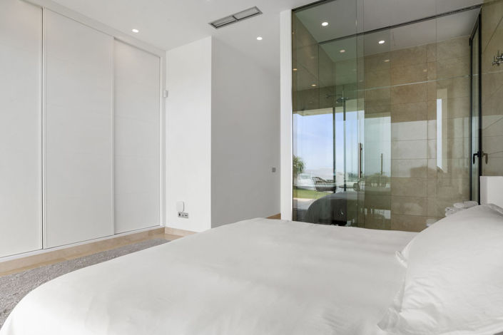 Image No.16-5 Bed House for sale